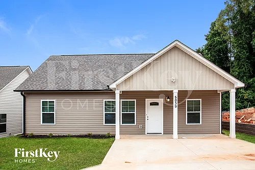 5039 Tuckaseegee Rd Photo 1