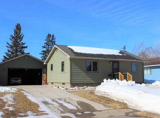 39 Fern Ct, Babbitt, MN 55706