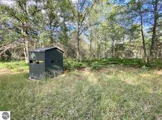 2187 N Geneva Rd, Coleman, MI 48618