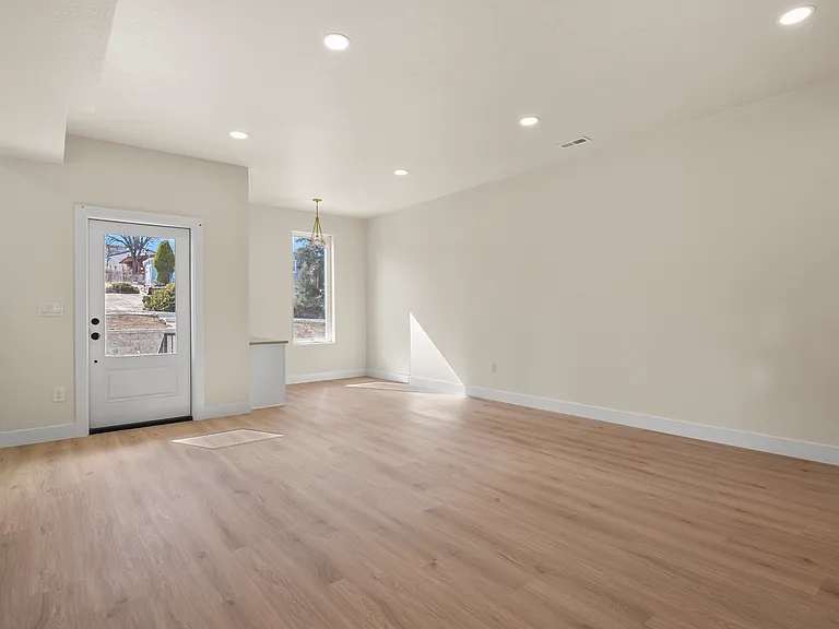 19 Noyer Ct — Photo 16