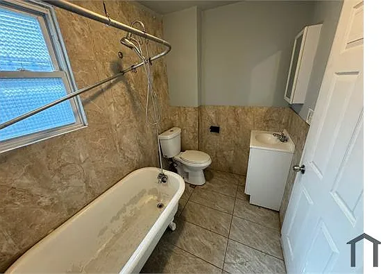 234 Sherman Ave #1 — Photo 5