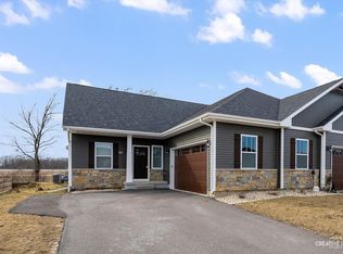 531 Anjali Ct, Sycamore, IL 60178