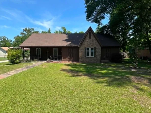 7 Neal St, Bryant, AR 72022