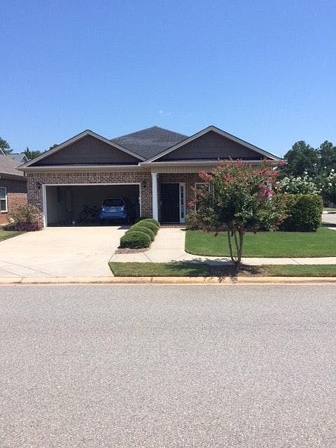 200 cottage circle, byron, ga