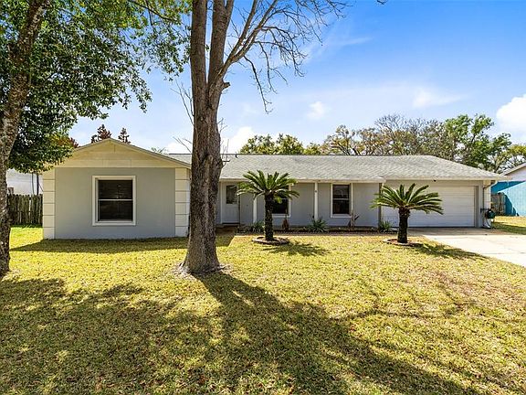 2nd image of 954 Apple Ln