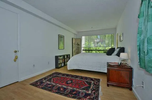 410 Sheridan Ave #101 — Photo 8