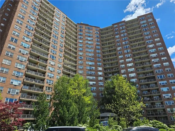 5700 Arlington Avenue #1H, Bronx, NY 10471