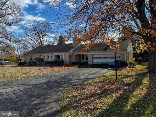 1942 Drexel Ave, Lancaster, PA 17602