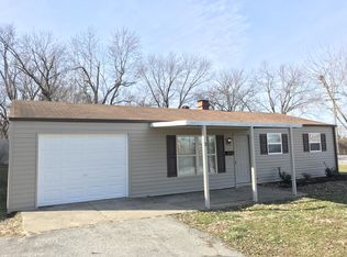 3 Foster Ln, Wentzville, MO 63385