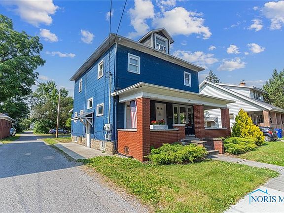3rd image of 153 Laquineo St