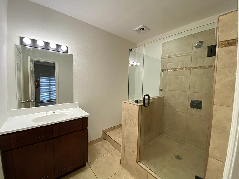 10106 Brockbank Dr — Photo 12