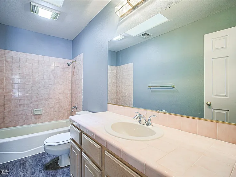 2851 S Valley View Blvd #1137A — Photo 18
