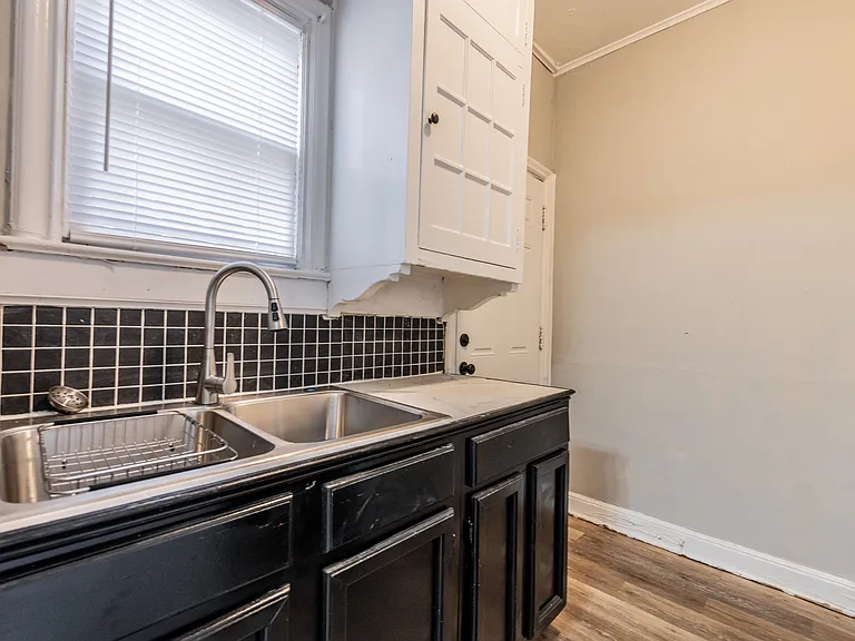 3101 San Pedro Ave #5 — Photo 10