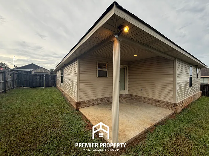437 Barn Wood Rd — Photo 24