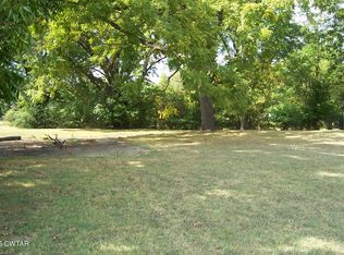 3022 W Front St, Milan, TN 38358