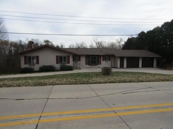 603 Acre St, Guttenberg, IA 52052