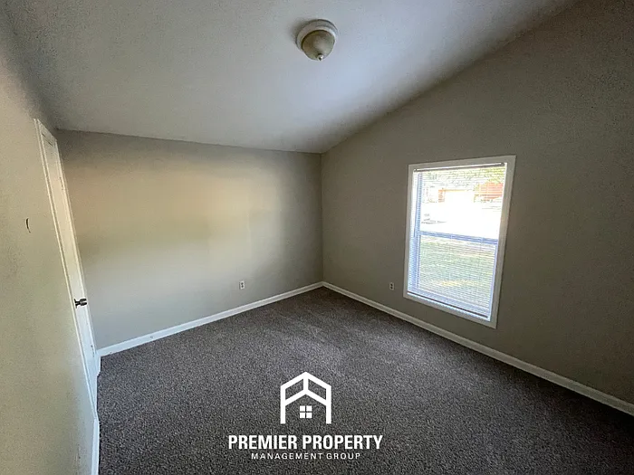 3435 Clearbrook St — Photo 15