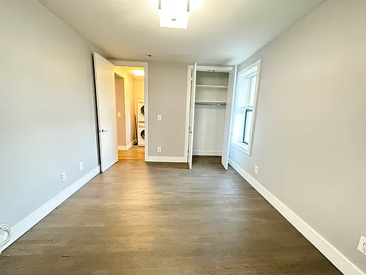 Rented by Bruma Realty LLC | media 6