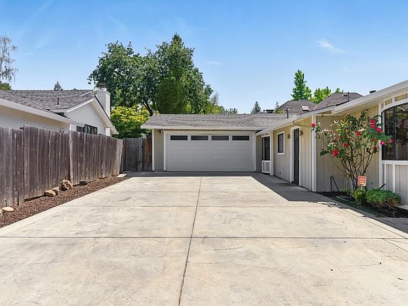 2nd image of 3406 Alameda De Las Pulgas