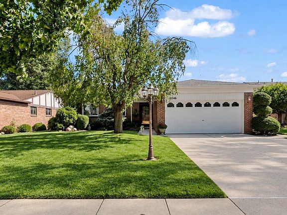 2nd image of 28046 Dowland Ct