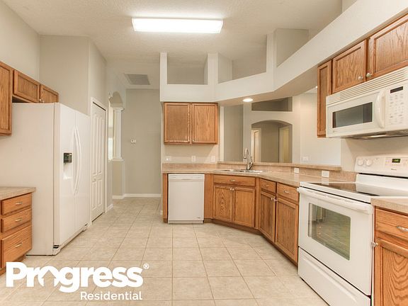 5th image of 9837 Laurel Ledge Dr