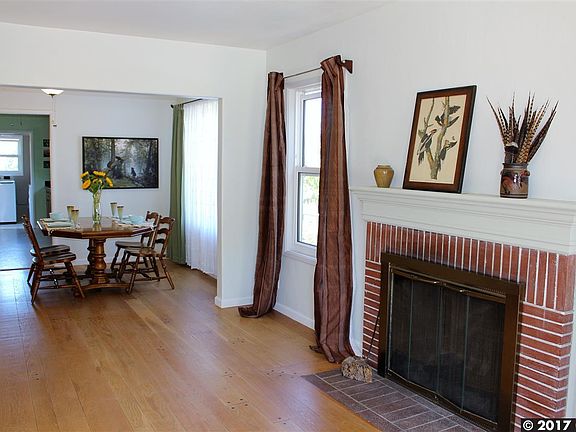 4th image of 5647 Columbia Ave