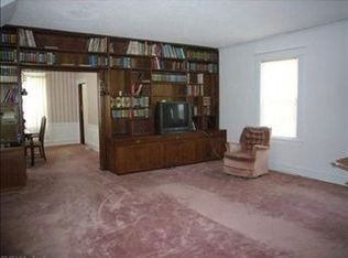 2120 Garner Ter, Newport News, VA 23607