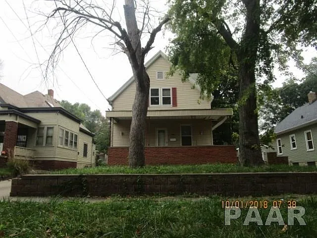 2318 N Central Ave photo 1