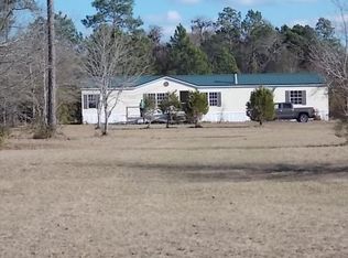 635 Santa Fe Rd, Nahunta, GA 31553