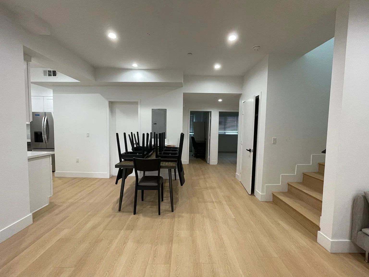 6 bed, 110 sqft, $1,379 — Photo 3
