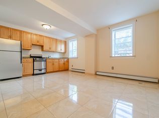 24-39 24th St #1L, Astoria, NY 11102