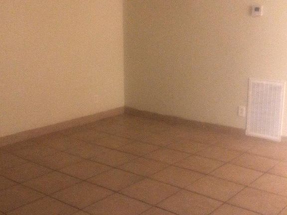 5th image of 157 N Columbia St #14