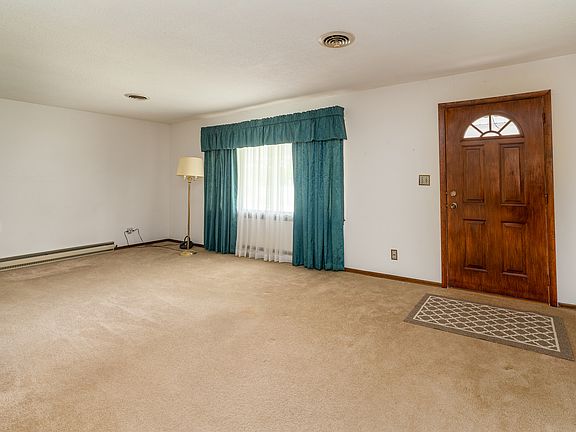 4th image of 701 N 29th St