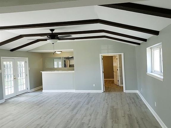 4th image of 9956 E Rockton Cir