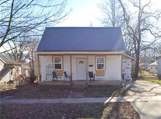 609 Marshall Ave, Mattoon, IL 61938