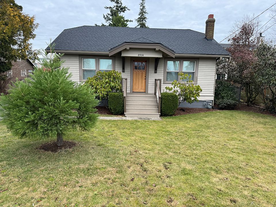 1st image of 2934 Eldridge Ave