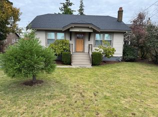 2934 Eldridge Ave, Bellingham, WA 98225