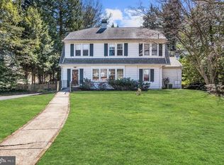 114 W Maple Ave, Moorestown, NJ 08057