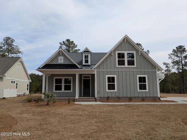 1053 Mayfair Way SW, Sunset Beach, NC 28468