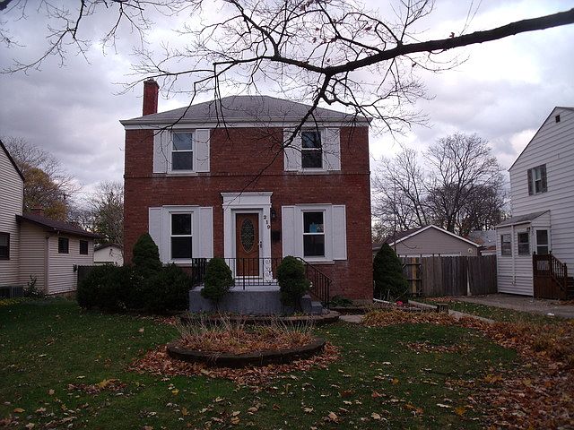 1st image of 219 S Mason St