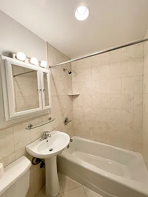 Rented by CNYC Apartments | media 29