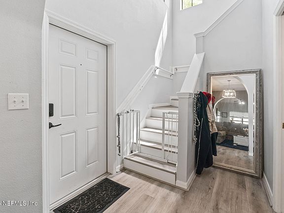 4th image of 5340 BRIGHTON PARK Lane