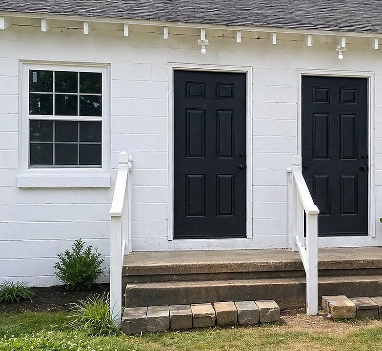 1st image of 375 Jennings Ct SE