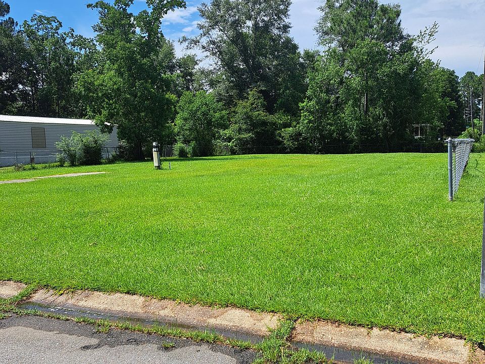 1st image of 14404 Karen Ct #37