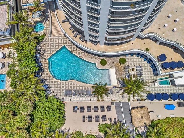 17375 Collins Ave #1703, Sunny Isles Beach, FL 33160