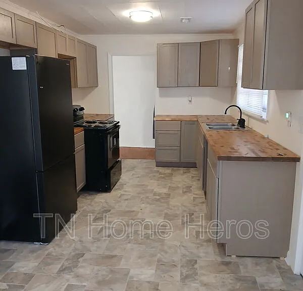 1100 Beaman Lake Rd — Photo 4