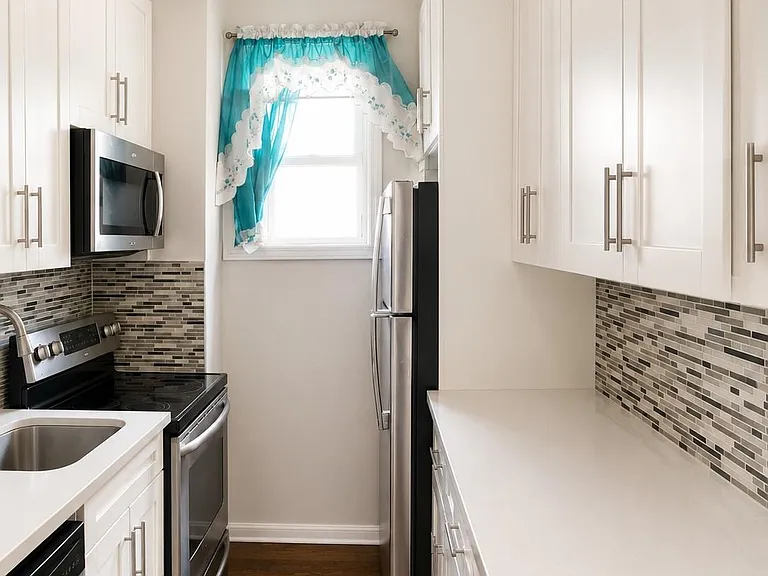 3216 Seymour Ave #2 — Photo 7