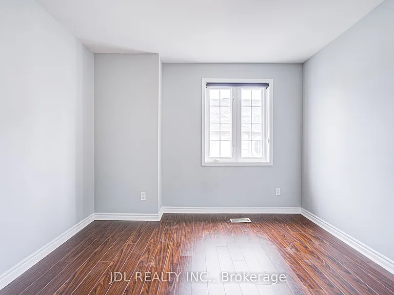 11 Everson Dr #610 — Photo 39