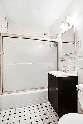 Sold by Compass | media 6
