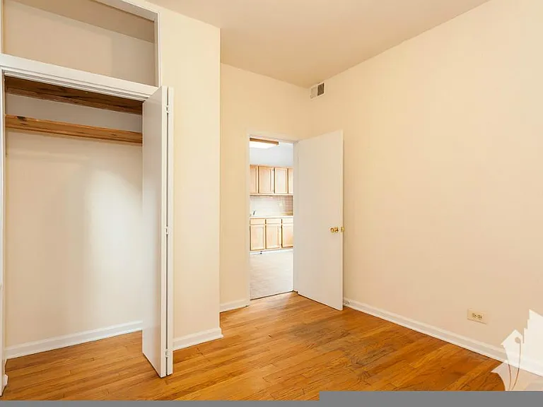 2319 N Kedzie Blvd #2319-1R — Photo 11